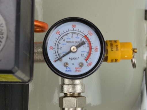 Õlikompressor 50L 1-silindriline Kompressor 50l 210 l/min max. 8bar